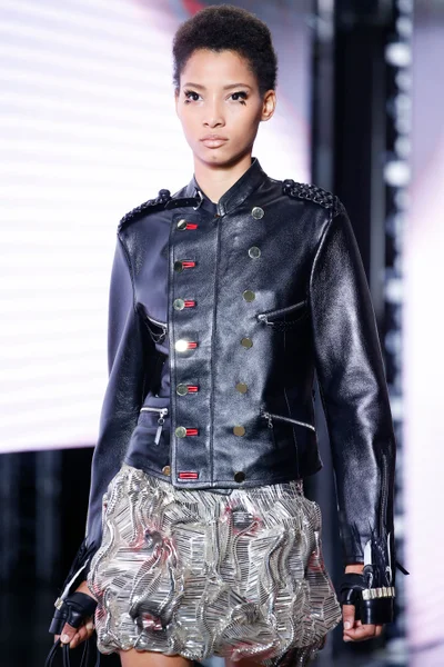 Look 115